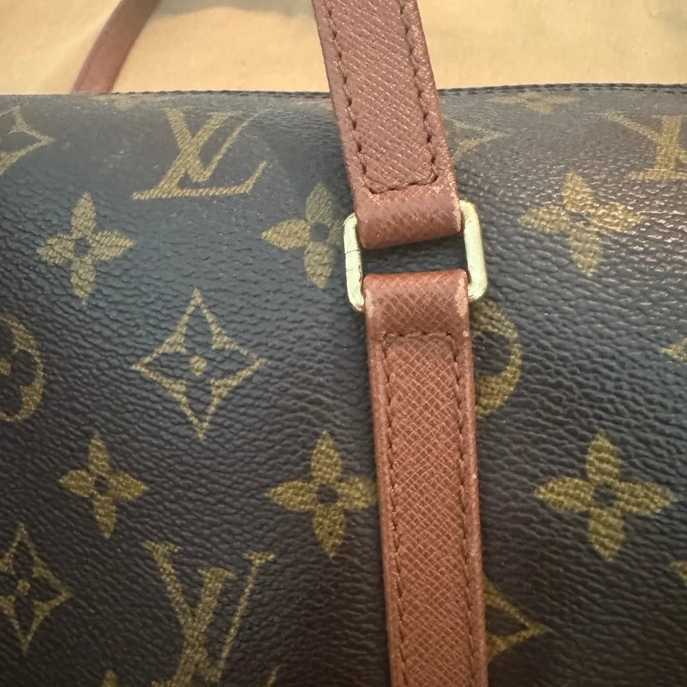 Louis Vuitton Papillon 30